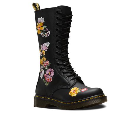 Lace 'em up high: the classic 14-eye boot is pure dedication to uncompromising style — and in the Vonda II, the tough look gets softened up by cascading pastel applique flowers. Made with all the classic Docs DNA, like grooved edges on air-cushioned soles, yellow welt stitching and a scripted heel-loop Built on the iconic and comfortable air-cushioned sole Secured with a Goodyear welt Made with Softy T, a lightweight, full-grain leather treated to have a naturally soft and supple feel Red Doc Martens, Timberland Boots Outfit Mens, Dr Martens Store, Doc Martens Style, Timberland Boots Outfit, Timberland Waterproof Boots, Applique Flowers, Doc Martens Outfit, Doc Martens Boots