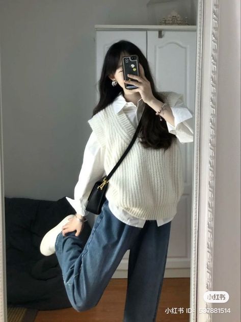 Korean Fashion 2024, Spring Korean Outfit, Korean Minimalist Outfit, Outfit Korean Style, Winter Fashion Outfits Casual, Korean Casual Outfits, Hijabi Outfits Casual, Everyday Fashion Outfits, Casual Day Outfits