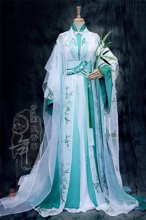 China Empress, Empress Costume, Ancient Chinese Clothing, Chinese Costume, Mode Kimono, Court Dresses, Hanfu Dress, فستان سهرة, Chinese Clothing