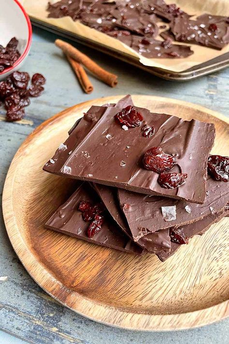 Want a unique spin on homemade chocolate bark? The addition of sweet paprika, spicy chili pepper, tart dried cherries, and a sprinkle of salt make this a sweet dessert with so many fun nuances of flavors and textures. Learn how to make the recipe now on Foodal. #dessertideas #chocolaterecipes #foodal Homemade Chocolate Bark, Spicy Desserts, Spicy Candy, Chocolate Bar Recipe, Aphrodisiac Foods, Chocolate Bark Recipe, Spicy Chocolate, Chocolate Chili, Sweet Paprika