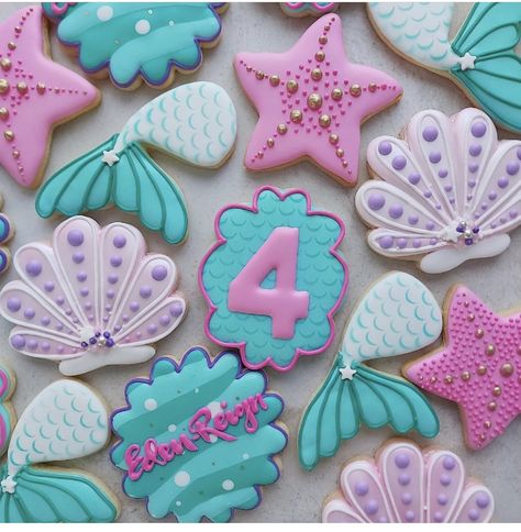 Disney Princess Birthday Cakes, Baby First Birthday Themes, Mermaid Cookies, Beach Cookies, Cake Pop Decorating, Mermaid Theme Birthday Party, Mermaid Birthday Cakes, Princess Birthday Cake, Sugar Cookie Royal Icing