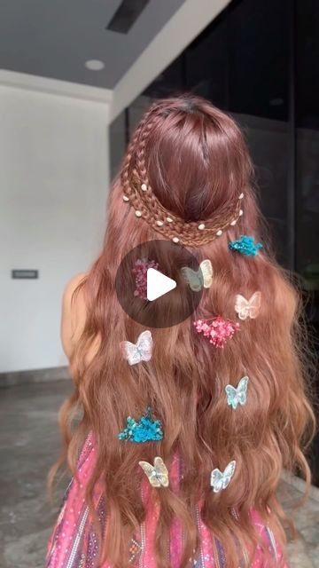 Shreya Arora on Instagram: "Mehendi/Haldi apt 💛🌈 Hair Accessories: @brooch_de_mode  . . . . . [ Baby Breath, colourful flower hairstyle, butterfly hair, mehendi haldi hair ideas, Multi Color flowers, pearl stickers ]" Hairstyle Butterfly, Butterfly Hairstyle, Multi Color Flowers, Butterfly Hair Accessories, Multi Colored Hair, Multi Colored Flowers, Baby Breath, Butterfly Hair, Flowers In Hair