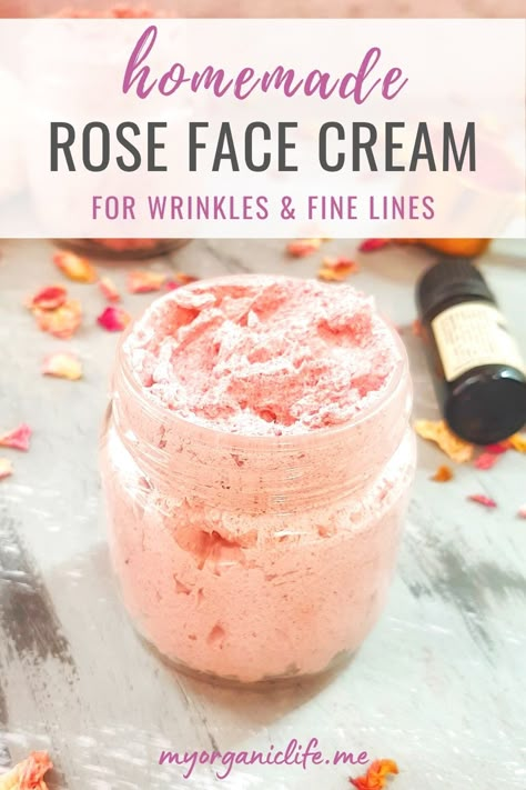 How to make all natural diy face cream Face Cream Diy, Diy Wrinkle Cream, Face Cream Recipe, Diy Face Cream, Diy Wrinkles, Face Cream For Wrinkles, Homemade Face Cream, Rose Face, Face Cream Best