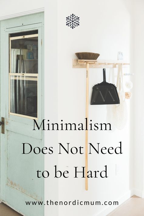 There is way we can live harmony in life and being human in this crazy word we live. I talk about Nordic Minimalism and how you can change your life to the better without it been hard. Scandinavian Organization, Minimalism Beginner, Extreme Minimalism List, Minimalist Tips Simple Living, Scandi Minimalist Home, Live Minimally, How To Start Minimalist Living, Nordic Decor Scandinavian, Swedish Minimalism