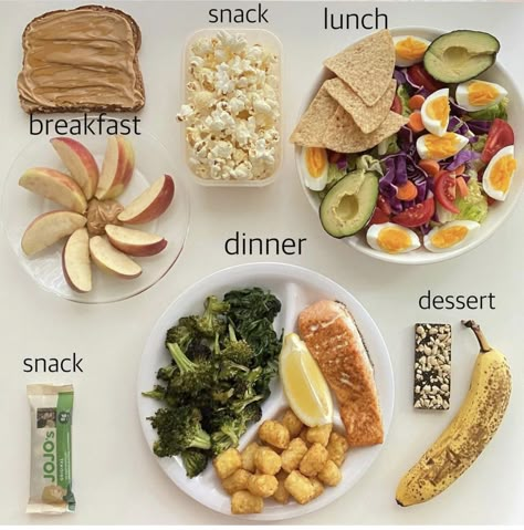 Healthy Daily Meals, Summer Glowup, Plats Healthy, Daily Meal Plan, Healthy Hormones, Easy Healthy Meal Prep, Healthy Food Dishes, Makanan Diet, Healthy Food Motivation