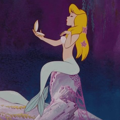 Peter Pan Mermaids, Blonde Hair Characters, Peter Pan 1953, Mermaid Cartoon, Mermaid Lagoon, Unicorns And Mermaids, Real Mermaids, Mermaid Aesthetic, Old Disney