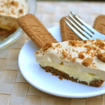 Biscoff Banana, Speculoos Cookie Butter, Thanksgiving Pie Recipes, Banana Cream Pie Recipe, Summer Pie, Biscoff Cookie Butter, Biscoff Cookies, Cream Pie Recipes, Cookie Butter