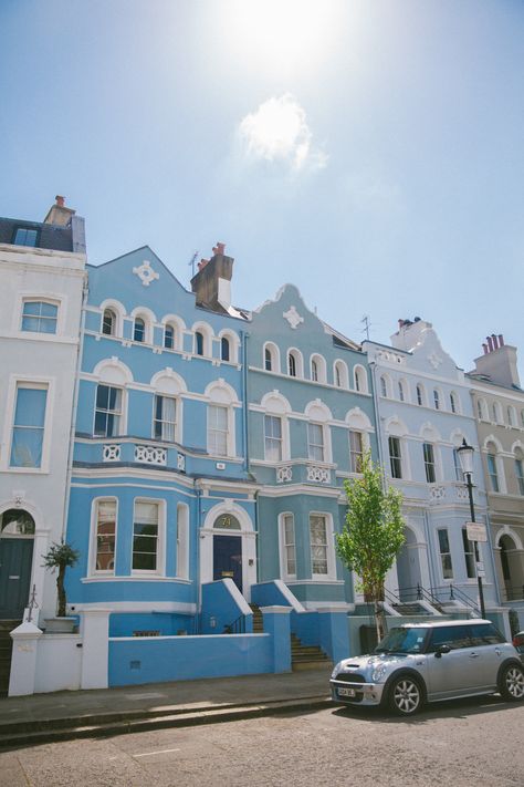 Notting Hill Blues London Blue Aesthetic, Blue London Aesthetic, House In Notting Hill, Notting Hill London Photography, Notting Hill Movie Aesthetic Poster, Notting Hill Film Aesthetic, Blue Door Notting Hill, Blue Houses, Week In London