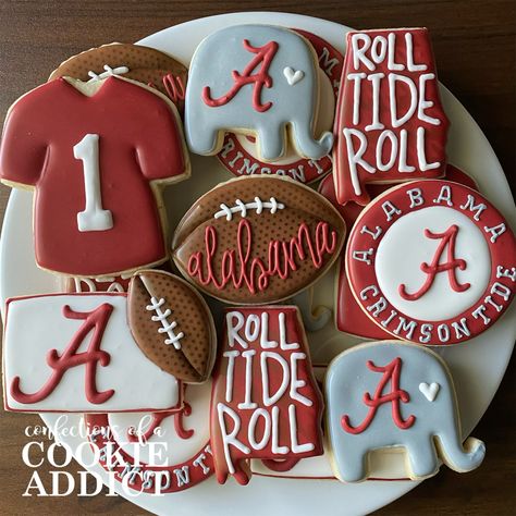 Alabama Cookies, Alabama Football Party, Alabama Birthday Cakes, Alabama Cakes, Football Sugar Cookies, Holiday Theme Food, Graduation Party Table, Football Cookies, Baseball Cake