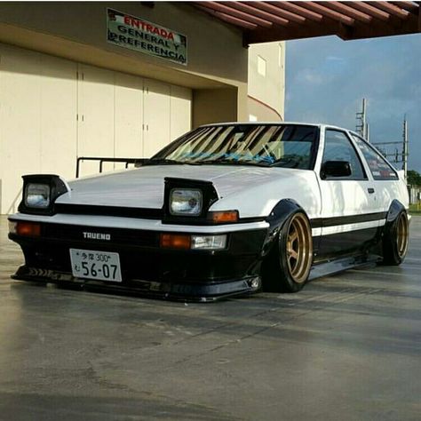 Toyota Trueno, Trueno Ae86, Corolla Ae86, Ae 86, Rad Racer, Best Jdm Cars, Drifting Cars, Mitsubishi Lancer Evolution, Nissan Silvia