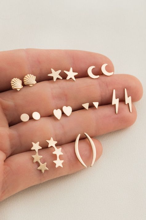 Hand Jewelry Rings, Crawler Earrings, Ear Crawler, Cute Stud Earrings, Ear Crawler Earrings, Earrings Star, Star Stud Earrings, Simple Stud Earrings, Earrings Inspiration