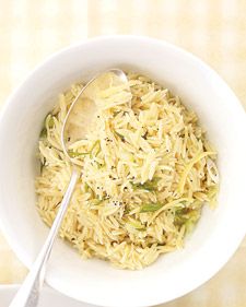 Lemony Orzo Lemony Orzo, Orzo Pasta Recipes, How To Cook Orzo, Orzo Recipes, Pasta Sides, Greek Cooking, Pasta Pasta, Orzo Pasta, Easy Pasta Recipes