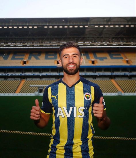 Diego Rossi, Fenerbahçe Wallpapers Iphone, Rossi Fenerbahçe, Enner Valencia Fenerbahçe, Michy Batshuayi Fenerbahçe, Jorge Jesus Fenerbahçe, Vault Boy, Sports Jersey, Sports