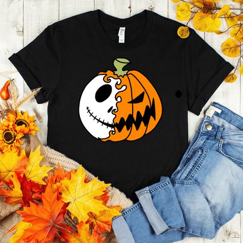 Jack Skellington Tshirt SVG Halloween Tshirt Ideas, Halloween Tshirt Designs, Best Costume Ever, Jack Skellington Pumpkin, Pumpkin Tshirt, Zombie Shirt, Shirt Roblox, Hoodie Ideas, Weekend Crafts