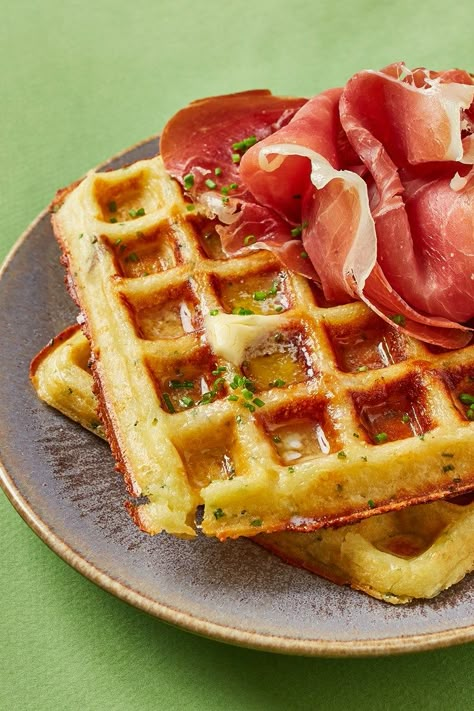 Crispy on the outside and fluffy on the inside, these savoury cheddar and chive waffles make a great brunch dish. Serve with lashings of butter and some ham (or a fried egg if you want to keep it vegetarian). Waffles Photography, Savoury Waffles, Savory Waffle Recipe, Best Waffle Recipe, Melting Butter, Waffle Iron Recipes, Savory Waffles, Waffles Recipe, Great British Chefs