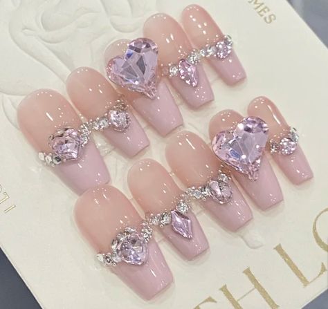 #naildesigns #nailideas #fallnails #nailart #naildesigns2023 #fallnailcolors #nailcolors #naildesignideas #nailinspo #fallnaildesigns Smart Nails, Nails Ballerina, Heart Rhinestone, Really Cute Nails, Kawaii Nails, Luxury Nails, Manicure Y Pedicure, Rhinestone Designs, Artificial Nails