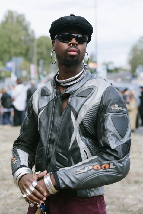 Leather Mens Jacket, Biker Fashion Men, Motorcycle Jacket Outfit Men, Biker Outfit Men, Baddie Selfie, Mens Biker Style, Motorcycle Jacket Outfit, Fashion Week Spring 2023, Motorcycle Fashion