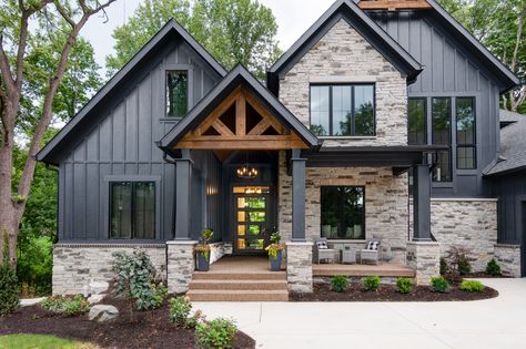 Gray House Exterior, Mountain Home Exterior, Creek House, Gray House, Trim Colors, Cabin Exterior, Eagle Rock, Casa Exterior, Modern Farmhouse Exterior