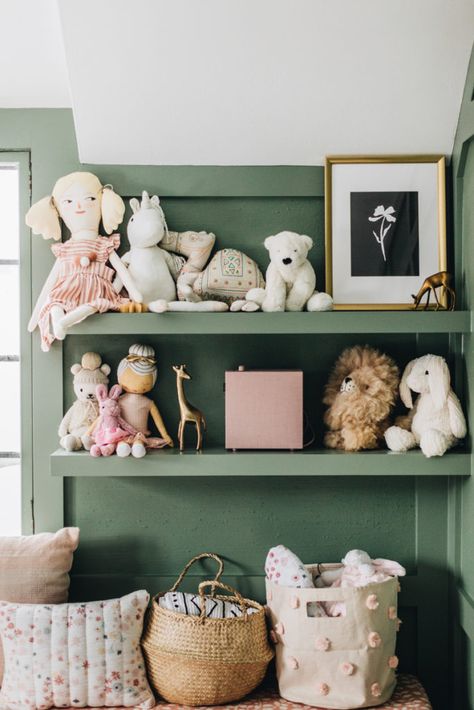 Staging Inspiration, Wit And Delight, Baby Rooms, Ideas Hogar, Green Walls, Nursery Inspiration, Kids Room Design, Toddler Room