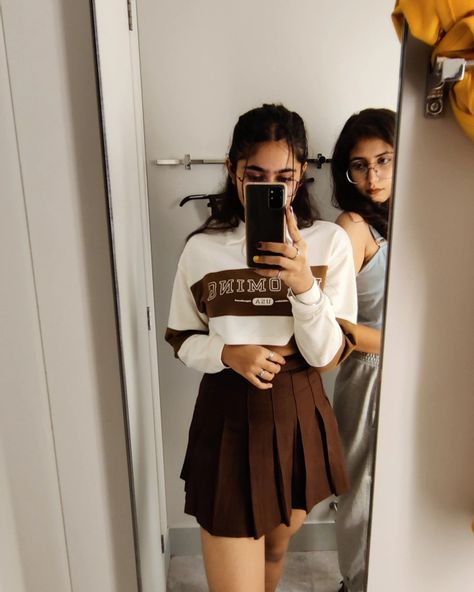 aesthetic trial room shoot Cream Top Outfit, Skirt And Sweatshirt, Trial Room, Skater Skirt Outfit, Year Aesthetic, Brown Skirt, Cream Top, Top Outfit, Brown Skirts