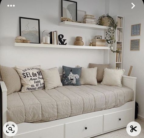 Box Room Guest Bedroom Ideas, Small Room Daybed, Small Full Size Bedroom Ideas, Box Guest Bedroom Ideas, Hemnes Daybed In Office, Ikea Office And Guest Room, Full Size Daybed In Small Room Boho, Ikea Spare Room, Spare Room With Office