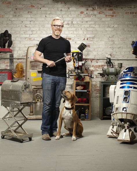 Adam Savage. Nerd Boyfriend, Adam Savage, Myth Busters, New Inventions, Old Tools, Reality Tv Shows, Halloween Cosplay, Reality Tv, Street View