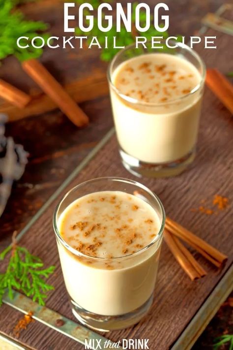 Eggnog Alcoholic Drinks, Non Alcoholic Eggnog Recipe, Eggnog Cocktail Recipe, Eggnog Recipe Spiked, Egg Nog Recipe Easy, Alcoholic Eggnog, Eggnog Cocktail, Eggnog Drinks, Eggnog Recipe Homemade