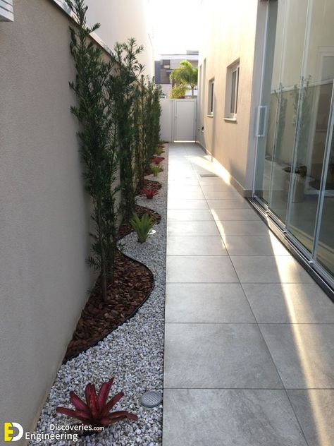 Tanaman Air, Side Yard Landscaping, Backyard Garden Landscape, Minimalist Garden, Rock Garden Landscaping, Side Garden, Home Garden Design, Outdoor Gardens Design, Outdoor Decor Backyard