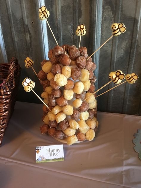 Bee Hive Donut Holes, Donut Hole Beehive, Chocolate Cookie Icing, Winnie The Pooh First Birthday, Pooh First Birthday, Bee Birthday Cake, Bumble Bee Birthday, Bee Birthday Party, Yellow Candy