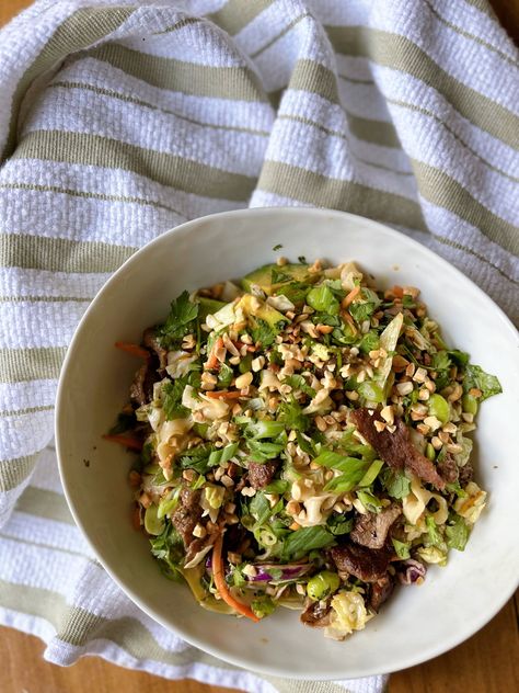 Trader Joe’s Thai Steak & Noodle Salad — The Hungry Hooker Trader Joe’s Salad, Knife Cut Noodles, Crispy Noodle Salad, Thai Steak, Shaved Beef, Asian Steak, Chicken Rice Bake, Crispy Noodles, Salad Summer