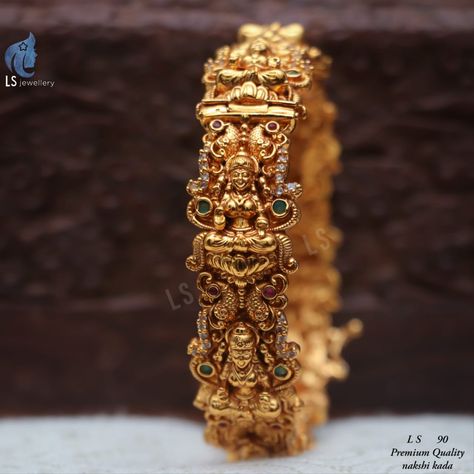 Nakshi Kada with Goddess Lakshmi Gold Bangles Temple Design, Lakshmi Design Gold Bangles, Nakshi Bangles Antique Gold, Lakshmi Bangles Gold, Nakshi Bangles Gold, Kankanalu Gold Designs, Kada Bangles Gold Design, Lakshmi Bangles, Telugu Jewellery