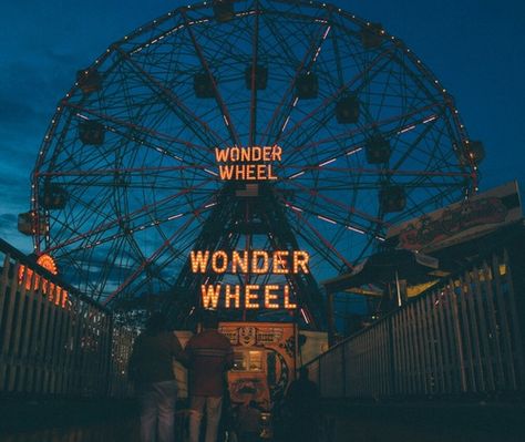 photography and wheel image Coney Island Aesthetic, Coney Island Amusement Park, Wonder Wheel, Island Aesthetic, Bad Moms, Live Hd, Tv Series Online, Parc D'attraction, Movies 2017