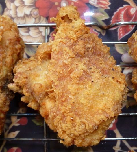 I love fried chicken. When I came to Guam back in the 80s, I was introduced to a type of fried chicken that was so delicious I couldn't get ... Mustard Fried Chicken, Andrea Nguyen, Guam Recipes, Chamorro Recipes, Cooking Fried Chicken, Perfect Fried Chicken, Food Technology, Molecular Gastronomy, Island Food