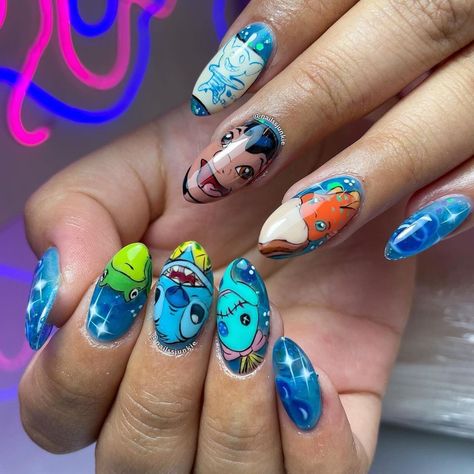 Nail Art Designs Disney Lilo Stitch, Short Character Nails, Christmas Stitch Nails, Stitch Nail Designs, Character Nail Designs, Lilo And Stitch Nails, Stitch Nail Art, Stitch Nails, Printable Nail Art Practice Sheet