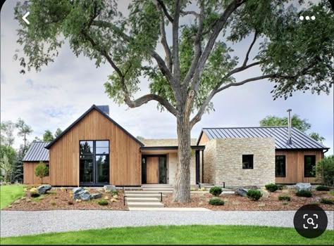 Colorado Boulder, Modern Barn House, Modern Farmhouse Exterior, Casa Exterior, Colorado Homes, Design Exterior, Farmhouse Exterior, Architecture Exterior, Dream House Exterior