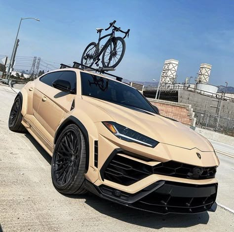 Billionaires on Twitter: "RDB LA really made this Urus epic… " Aventador Lamborghini, Lamborghini Urus, Luxurious Cars, Lamborghini Veneno, Lux Cars, Lamborghini Cars, Suv Cars, Super Luxury Cars, Fancy Cars