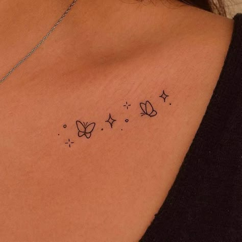 Cute Small Tattoo Ideas, Cute Dragon Tattoo, Small Dragon Tattoos, Small Chest Tattoos, Small Girly Tattoos, Small Butterfly Tattoo, Small Pretty Tattoos, Small Tattoo Ideas, Cute Small Tattoos