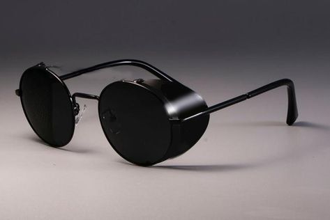 Sarah Connor Terminator, Motorcycle Sunglasses, Steampunk Men, Retro Shades, Sarah Connor, Round Metal Sunglasses, Steampunk Sunglasses, Women Glasses, Glasses Men