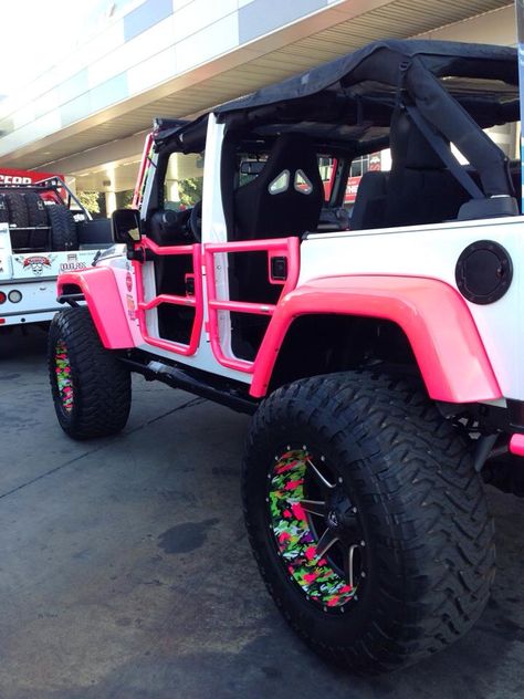 Wrapped Jeep, Pink Jeep Wrangler, Prius Car, Jeep Interiors, Beach Jeep, Pink Car Accessories, Ford Trucks F150, Custom Jeep Wrangler, Pink Jeep