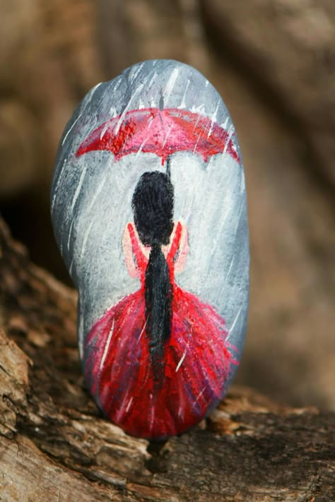 Rock Painting Flowers, Abstract Art Projects, Stone Pictures Pebble Art, Kids Painting Crafts, Umbrella Dress, Garden Rock Art, Diy Rock Art, Painted Rock Animals, Stone Art Painting