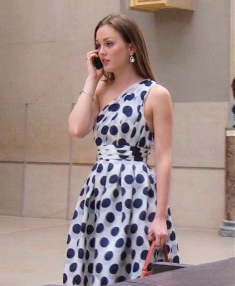 Blair Style Waldorf, Blair Waldorf Summer Outfits, Blair Core, Gossip Girl Outfits Blair, Blair Outfits, Blair Waldorf Dress, Blair Waldorf Inspired Outfits, Blair Waldorf Hair, Blair Waldorf Fashion