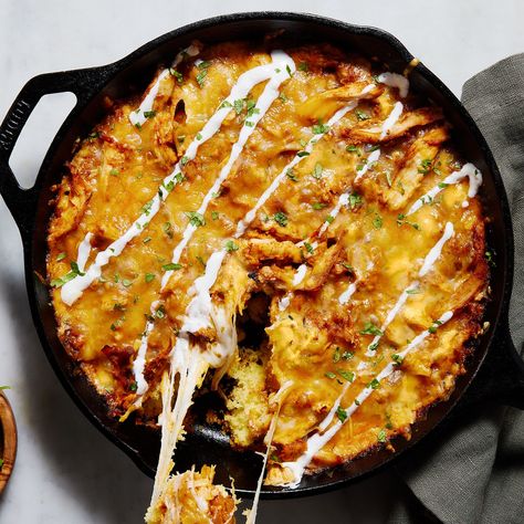 Delish Chicken Tamale Pie, Chicken Tamale, Tamale Pie Recipe, Easy Cheap Dinner Recipes, Chicken Tamales, Mexican Chicken Casserole, One Pot Vegetarian, Fall Dinners, Easy Cheap Dinners