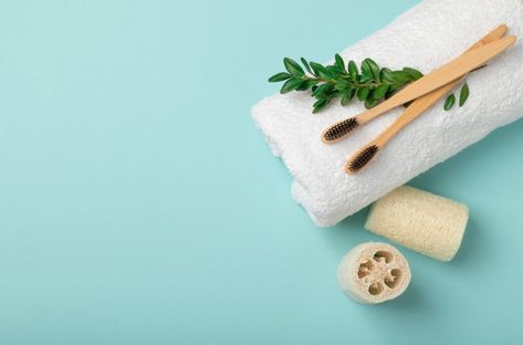 Wooden Toothbrush, Waste Recycling, Bamboo Brush, Wooden Brush, Tooth Brush, Bamboo Toothbrush, White Towels, Green Backgrounds, Premium Photo