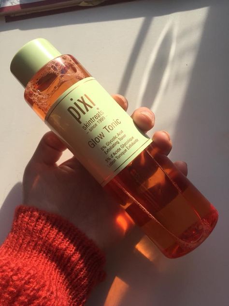 Should I use Pixi Glow Tonic? - Helena Shakespeare MUA Pixie Glow Tonic, Get Rid Of Hyperpigmentation, Pixi Makeup, Pixie Makeup, Pixi Glow Tonic, Ideal Makeup, Face Skincare, Exfoliating Pads, Autumn Skincare