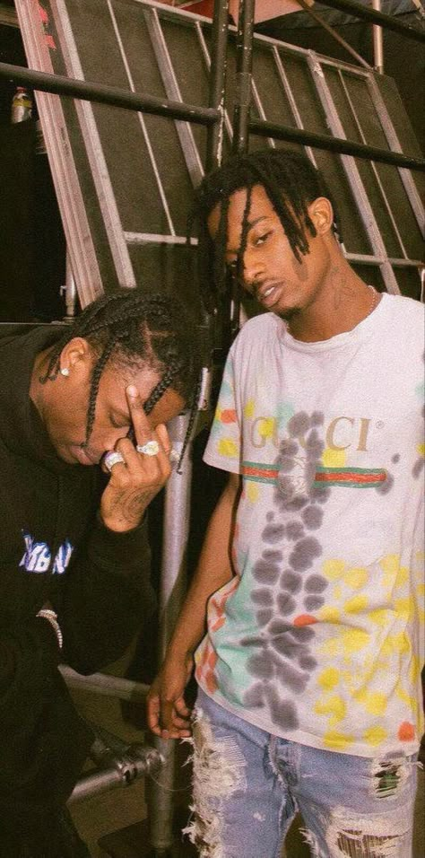 Travis Scott, Instagram