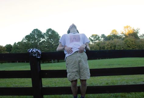 Sitting On Fence Pose Reference, Leaning On Fence Pose Drawing, Farm Boy Aesthetic, Fence Photoshoot, Georgia Aesthetic, Road Art, Board Painting, Farm Fence, Farm Boys