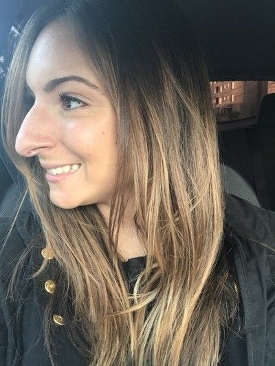 Big Nose Hairstyle, Long Nose Women, Hairstyles For Big Noses, Unique Noses, Big Nose Women, Nose Appreciation, Prominent Nose, Big Lips Natural, Crooked Nose