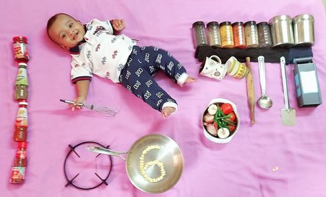 Creative Monthly Baby Photos, Monthly Baby Photography, Baby Fashion Girl Newborn, 7 Month Baby, Baby Photography Poses, Baby Boy Newborn Photography, Tasty Food Recipes, Monthly Baby Pictures, Baby Milestone Photos