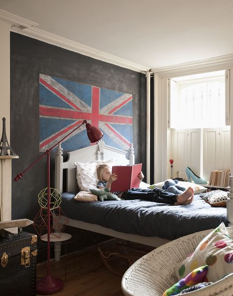 Brooklyn Interior Design: Hilary Robertson's Elegant Vintage Home in Fort Greene Kids Room Wall Paint, Children's Bedroom Ideas, Room Wall Painting, Jack Flag, Union Jack Flag, New York Apartment, Union Jack, Kid Spaces, Childrens Bedrooms