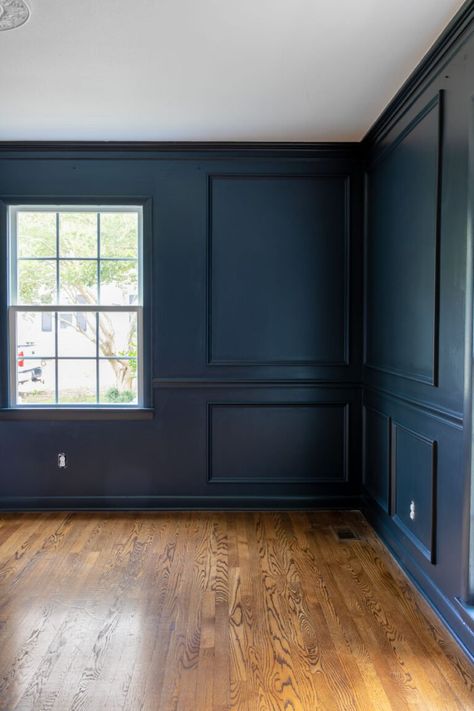 Best Navy Blue Paint Colors Office, Deep Blue Interior Paint, Navy Paint Living Room, Dark Blue Complimentary Colors, Dark Blue Sunroom, Deep Navy Blue Paint, Dark Navy Blue Paint Colors, Dark Blue Rooms Ideas, Deep Blue Dining Room Walls